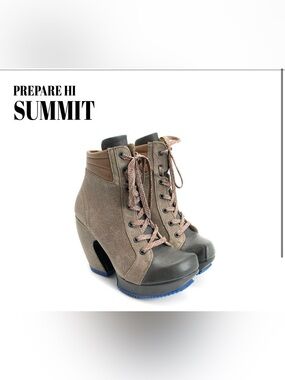 Preowned John Fluevog Prepare Hi Summit Boots in Suede Size 9